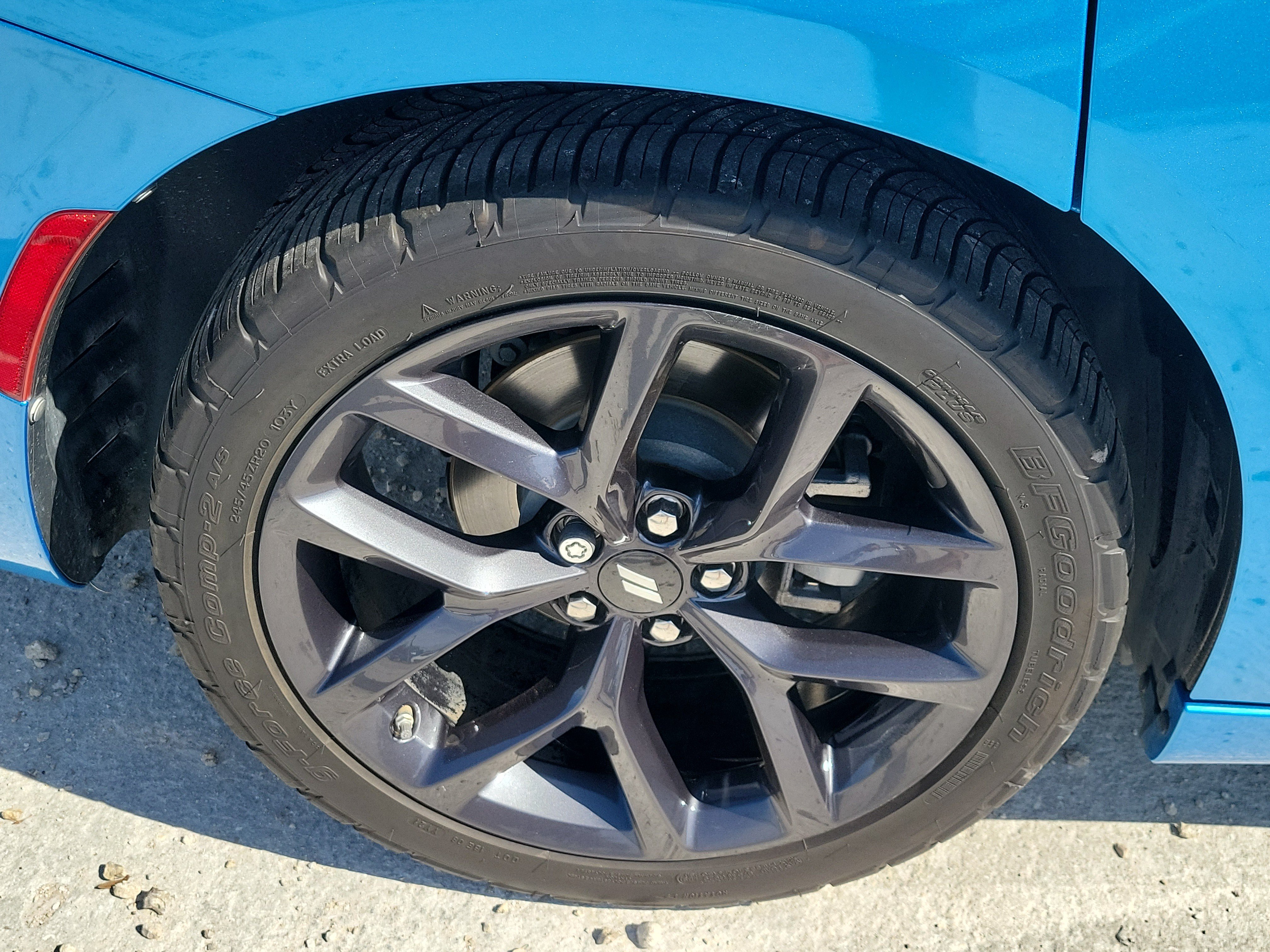 Used 2023 B5 Blue Pearlcoat Dodge SXT image 10