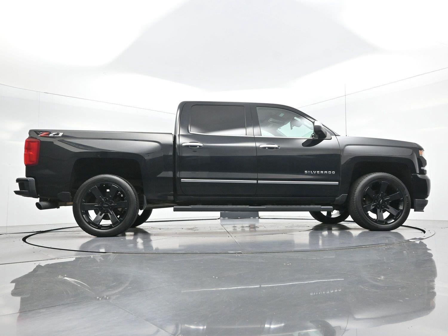 Used 2018 BLACK Chevrolet LTZ image 53