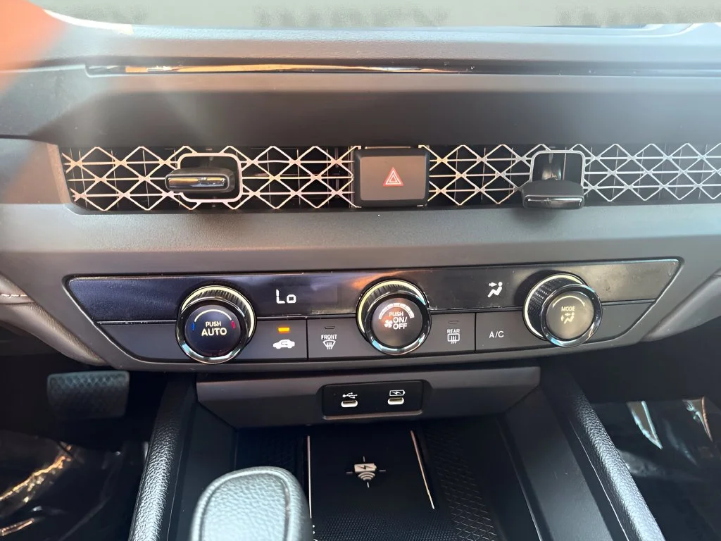 Used 2026 Black Honda LX image 15