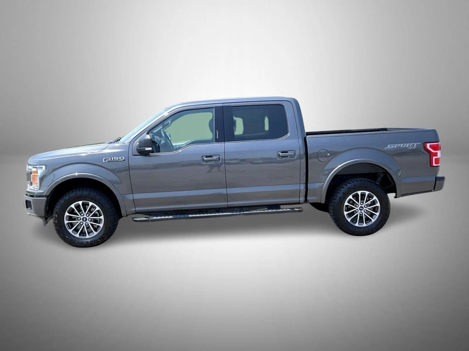 Used 2020 Gray Ford XLT image 8