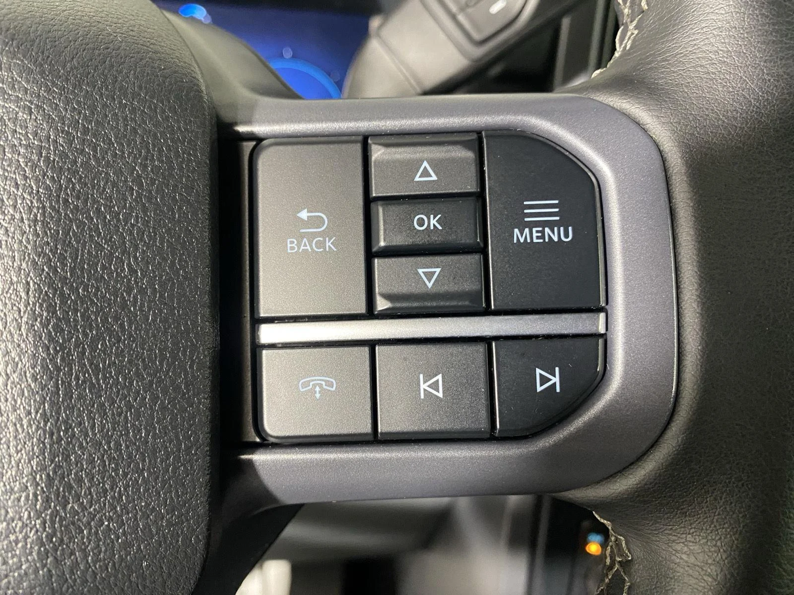 Used 2025 Agate Black Ford XLT image 17