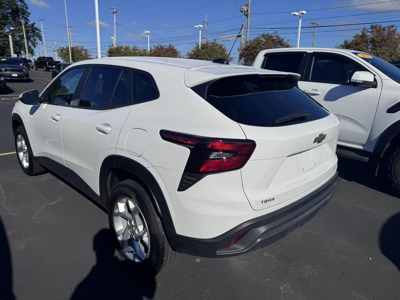 Used 2026 Summit White Chevrolet LS image 6
