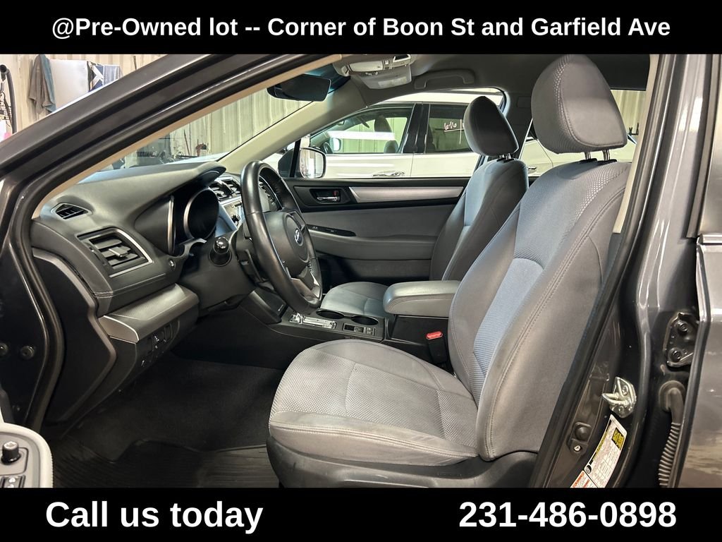 Used 2018 Gray Subaru 2.5i Premium image 14