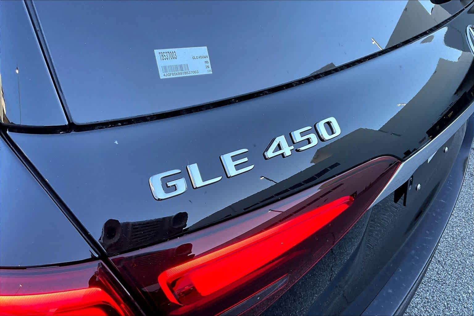 Used 2026 Obsidian Black Metallic Mercedes-Benz GLE 450 image 30