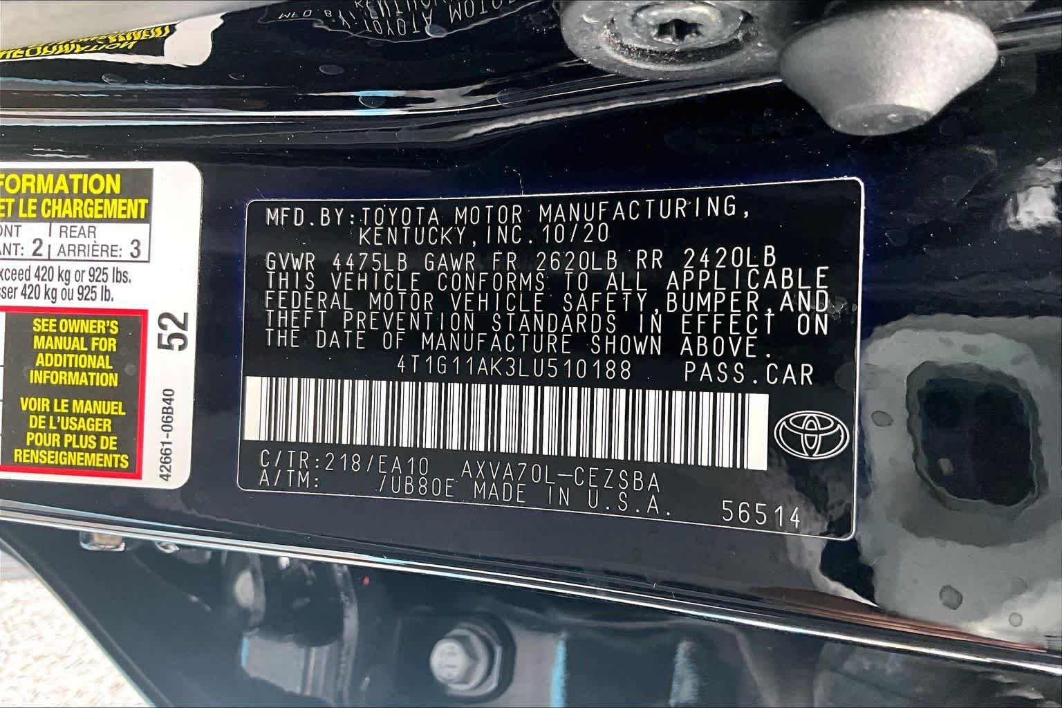 Used 2020 Midnight Black Metallic Toyota SE image 32