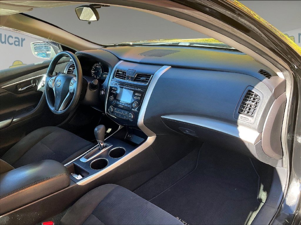 Used 2015 Black Nissan 2.5 S image 14
