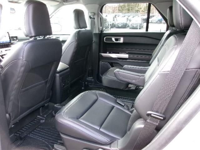 Certified Used 2024 Iconic Silver Metallic Ford XLT image 9