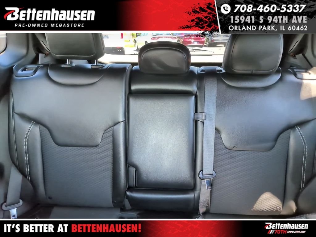 Certified Used 2023 Red Jeep Latitude image 26