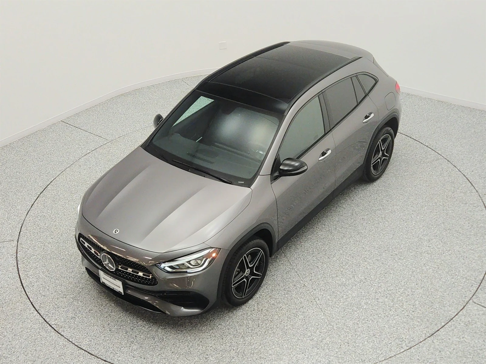 Used 2022 Mountain Grey Metallic Mercedes-Benz GLA 250 SUV image 22