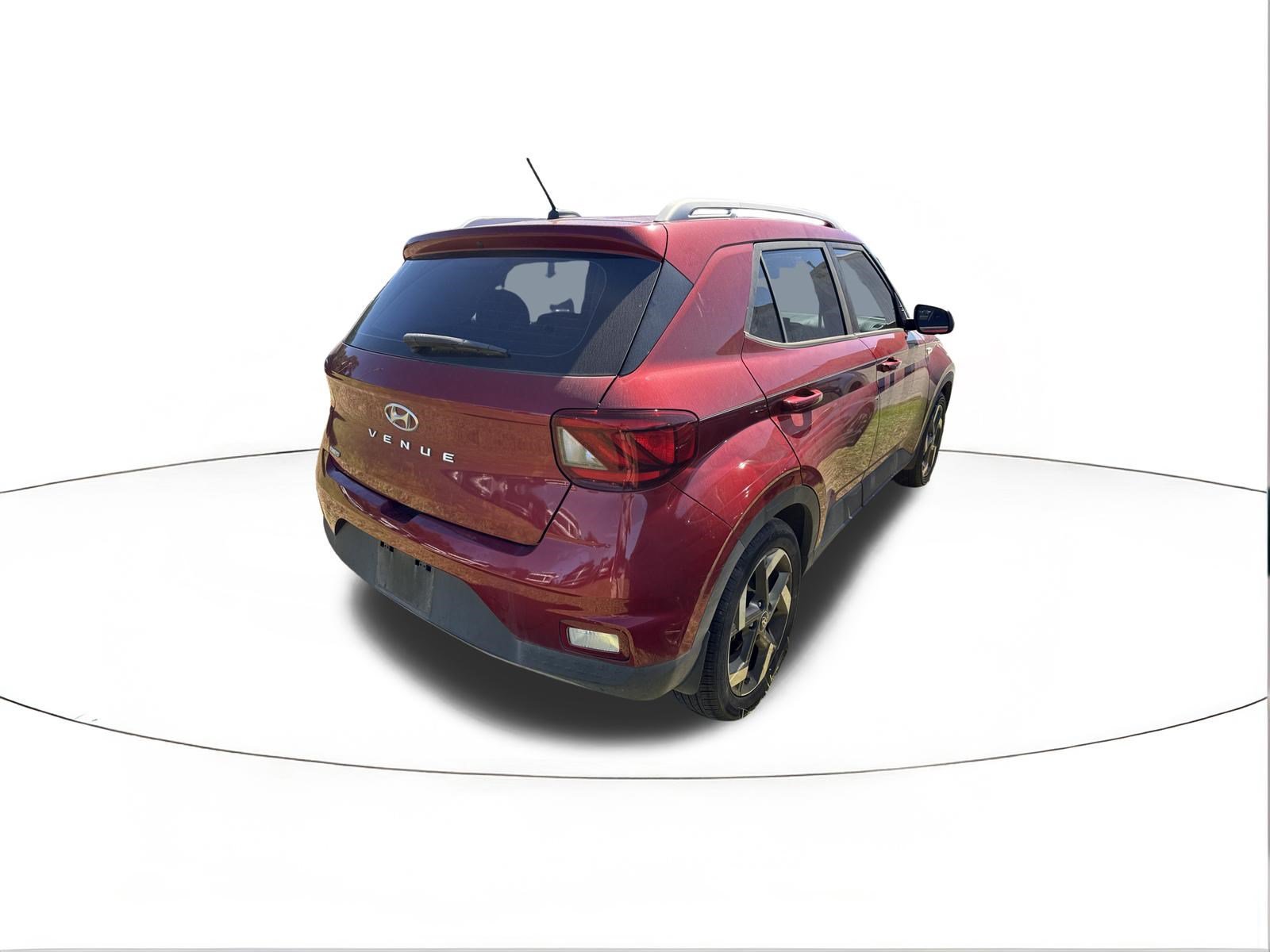 Used 2024 Ultimate Red Hyundai SEL image 2