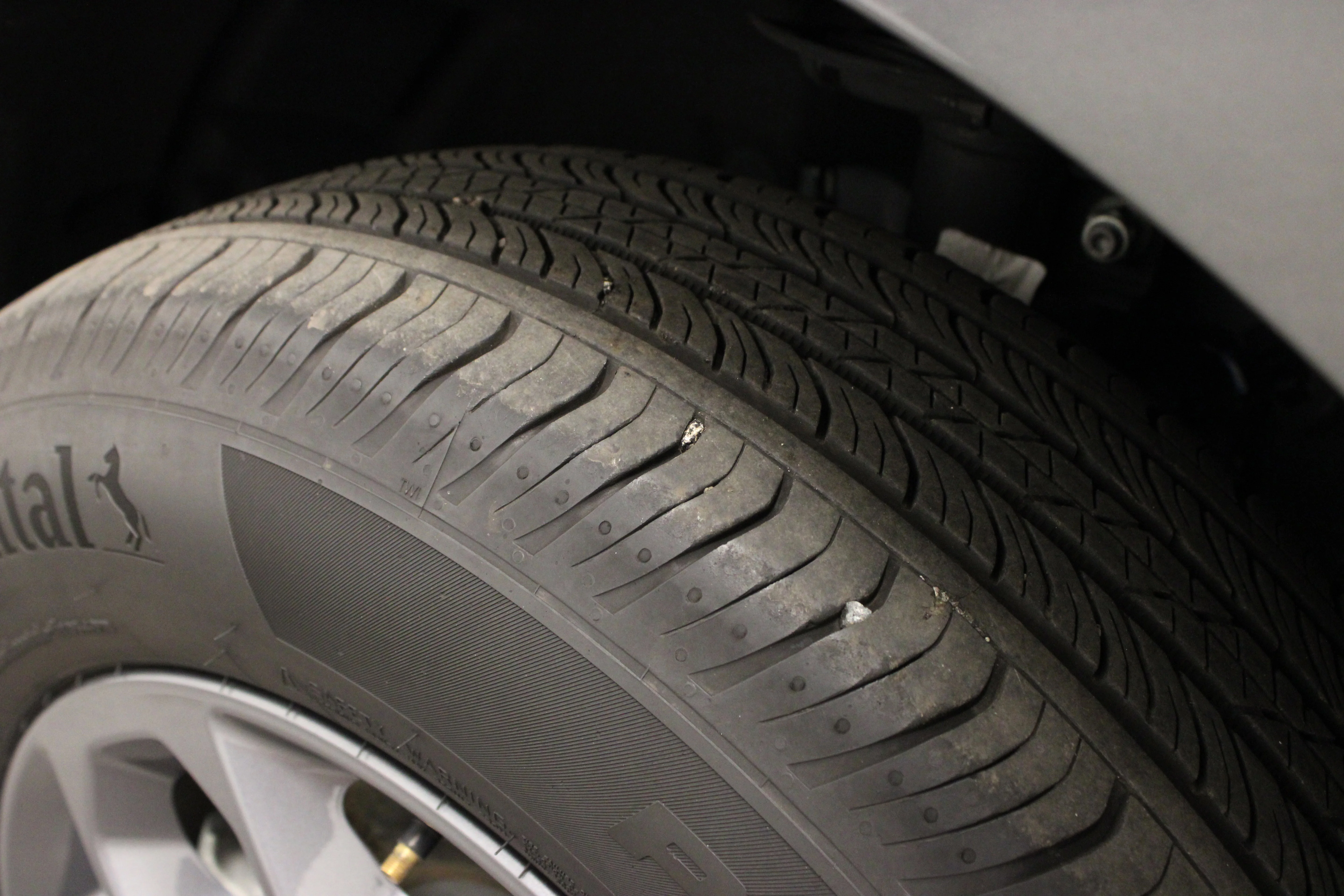 Used 2025 Gray Metallic Ford XLT image 10