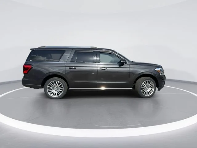 Used 2024 Gray Ford Limited image 8