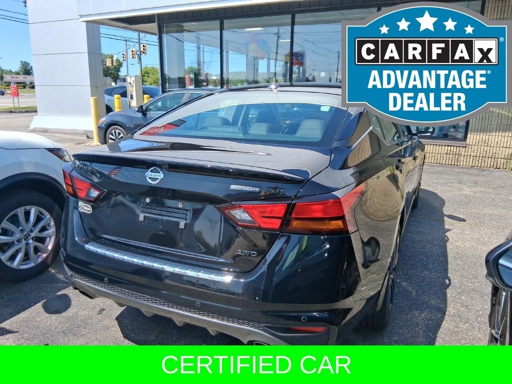 Used 2022 Black Nissan 2.5 SR image 11