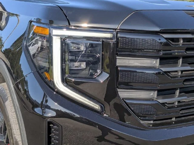 New 2026 Onyx Black GMC Elevation image 9