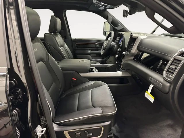 2026 RAM 1500 Laramie - Photo 15