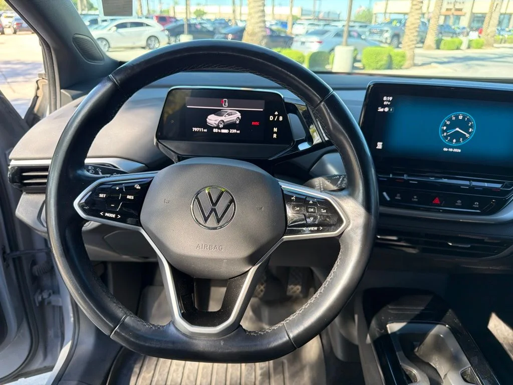 Used 2022 Gray Volkswagen Pro image 9