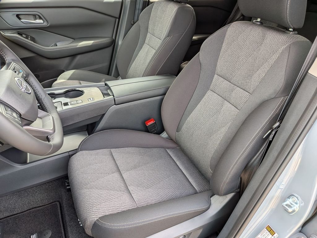 New 2026 Boulder Gray Pearl Nissan SV image 31