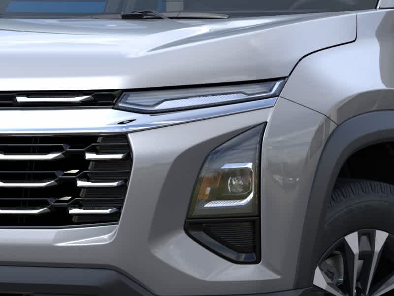 2027 Chevrolet Equinox LT - Photo 10