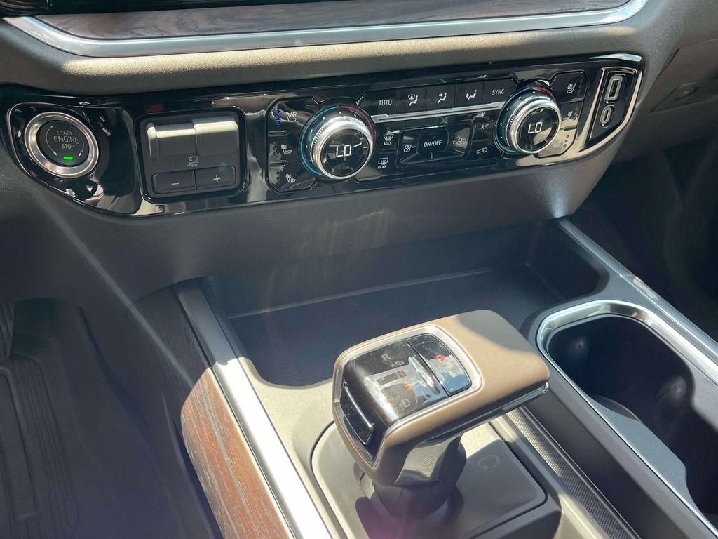 2026 GMC Sierra 1500 SLT - Photo 27
