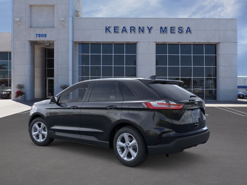 New 2024 Agate Black Metallic Ford SE image 31