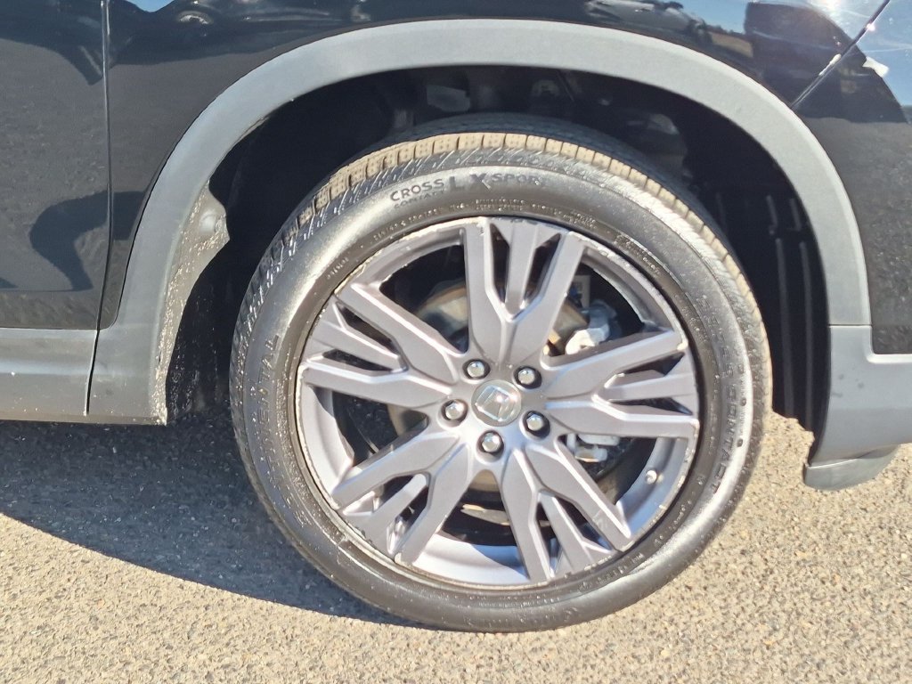 Certified Used 2019 Black Honda EX-L image 28