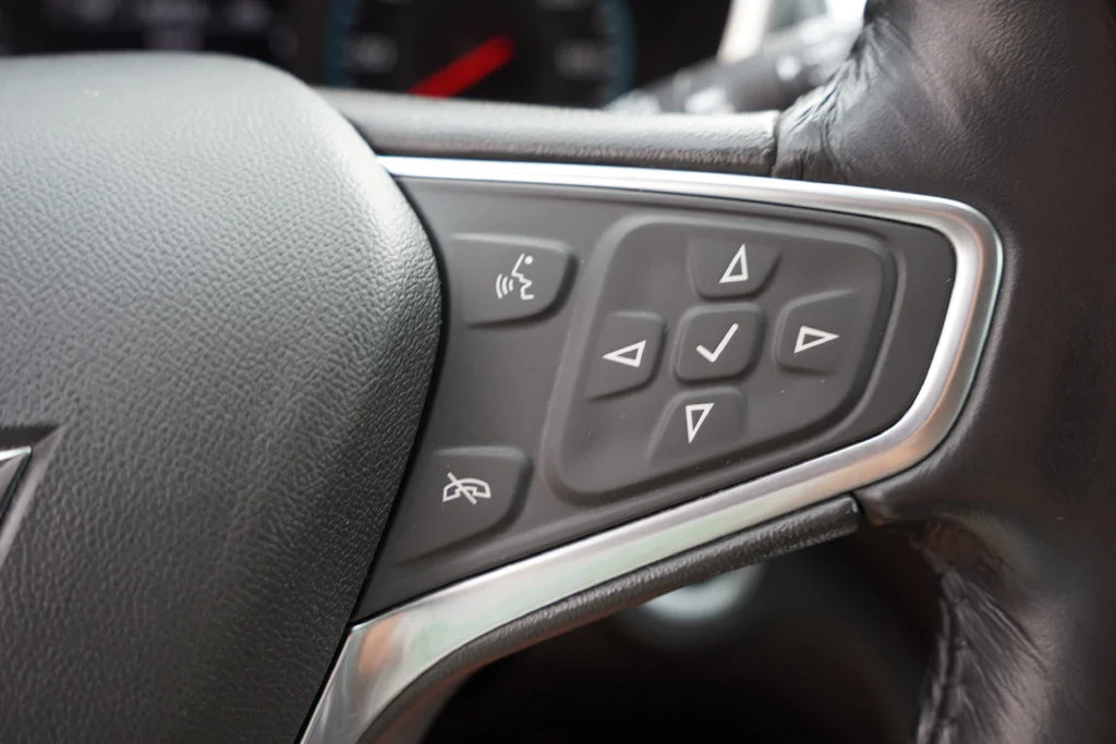 Certified Used 2018 Pepperdust Metallic Chevrolet LT image 30