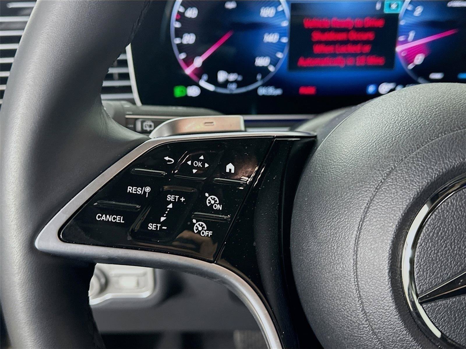 Used 2026 Obsidian Black Metallic Mercedes-Benz GLE 350 image 12