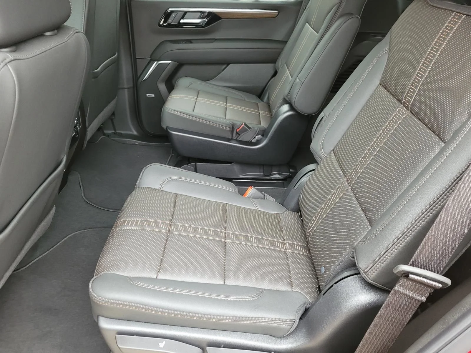 2026 Chevrolet Tahoe High Country - Photo 11