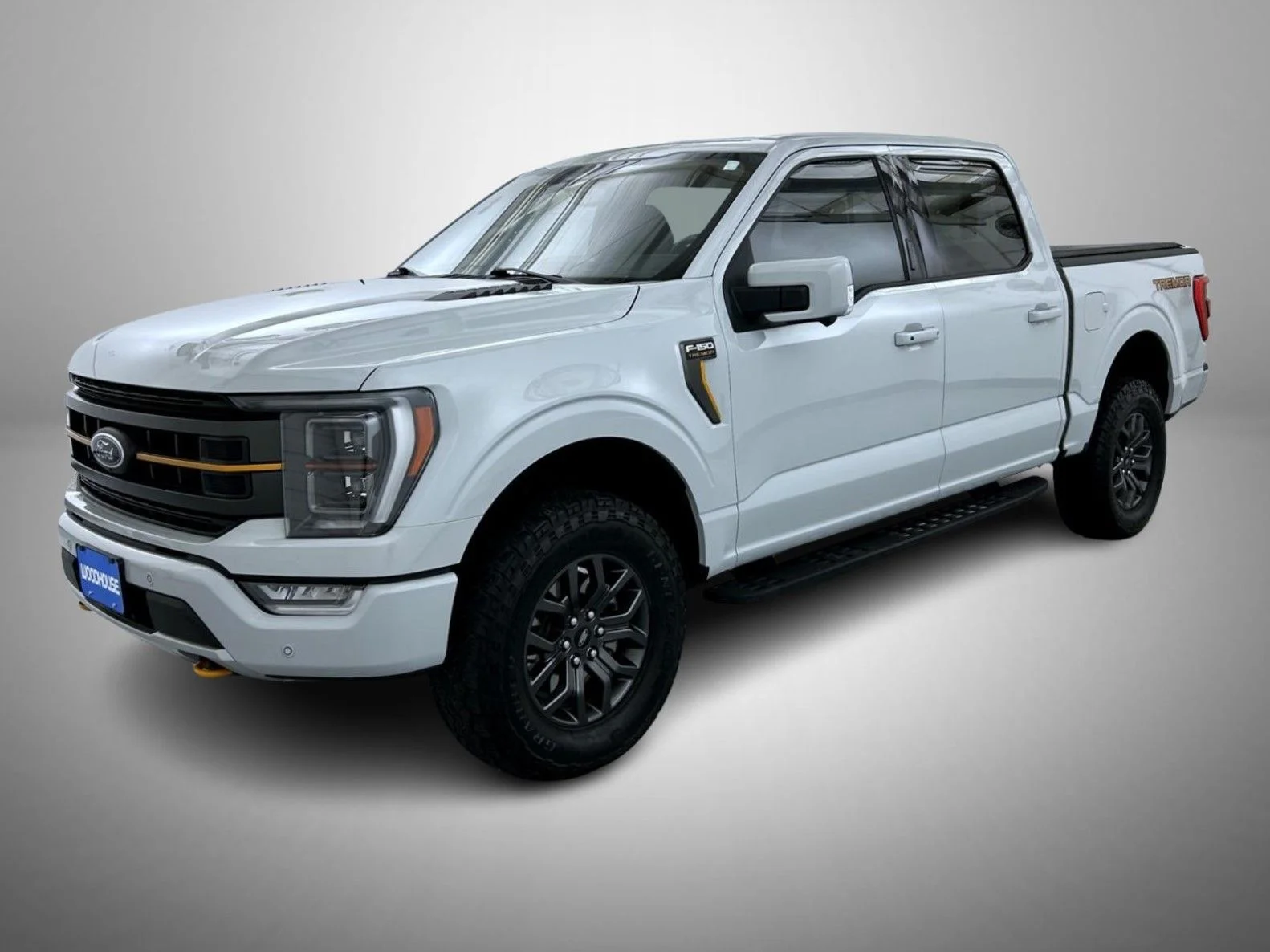 Used 2023 White Ford Tremor image 1