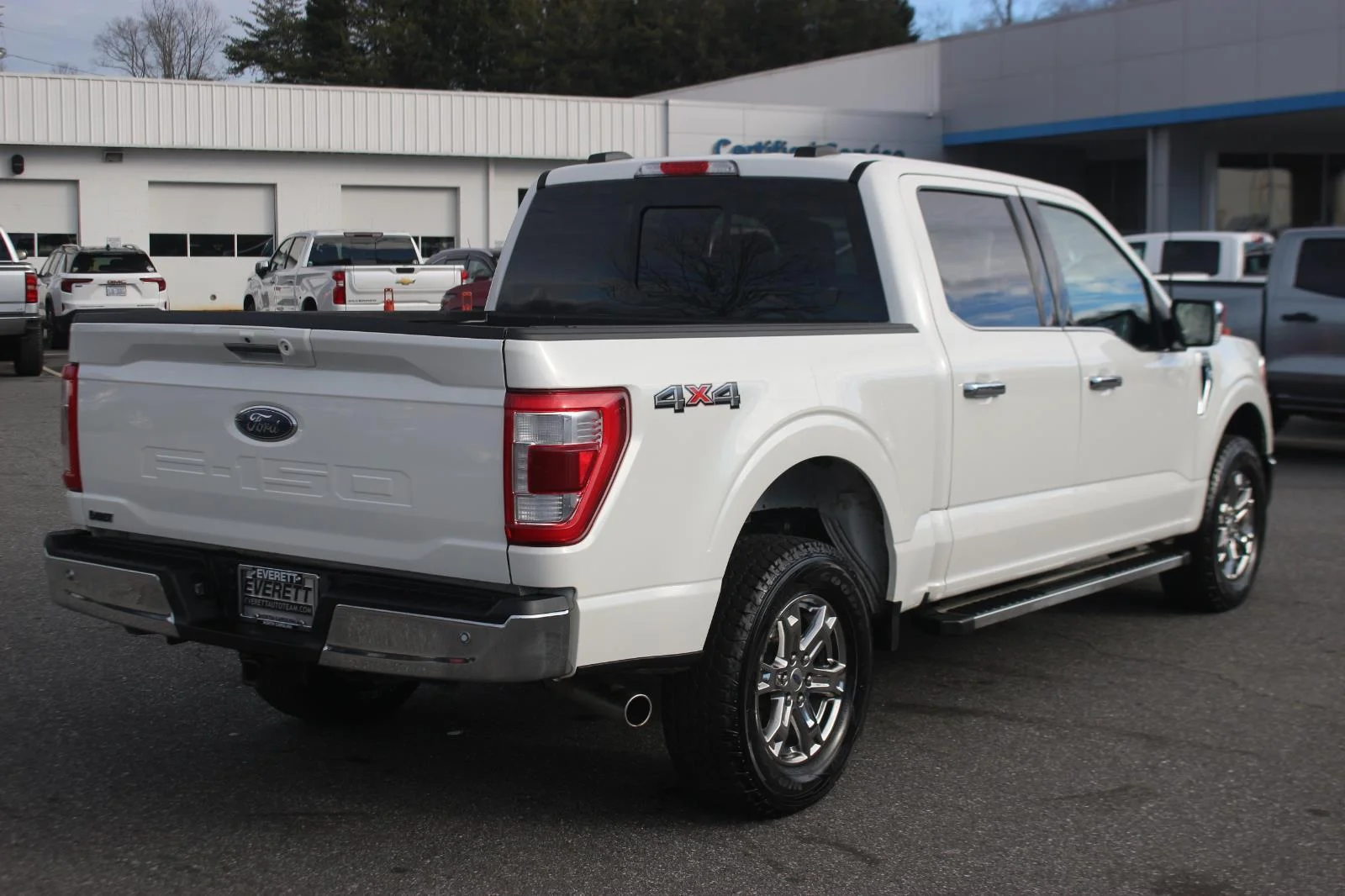Used 2023 White Ford XL image 7