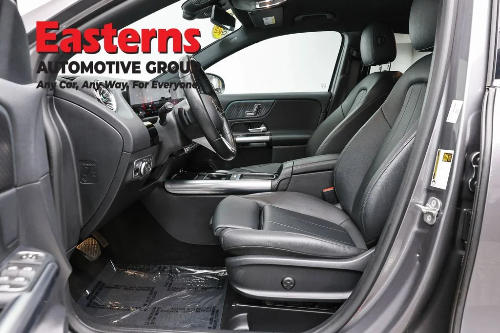Used 2025 Gray Mercedes-Benz GLA 250 image 14