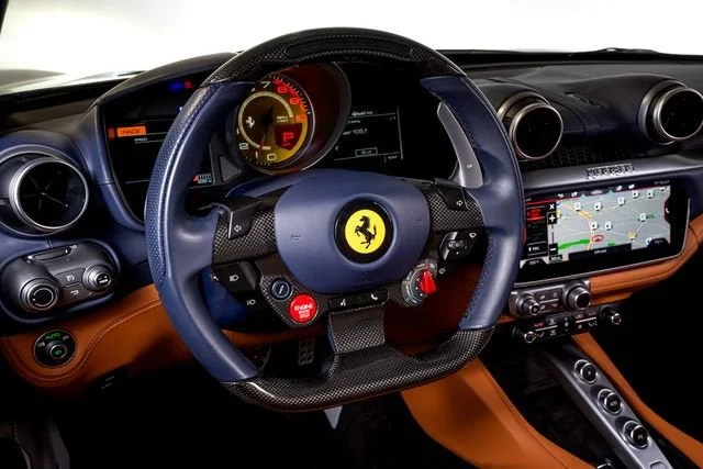 Used 2022 Blu Pozzi Ferrari  image 36