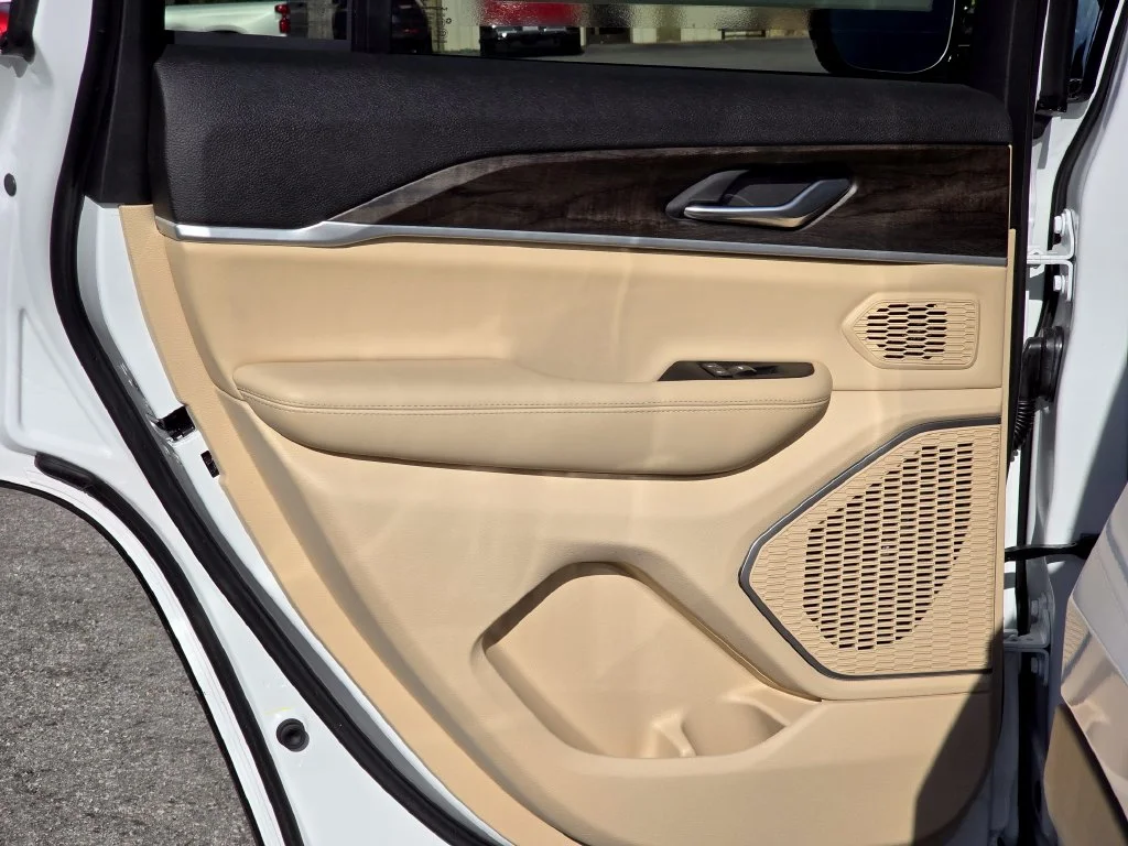 New 2026 White Jeep Limited image 37