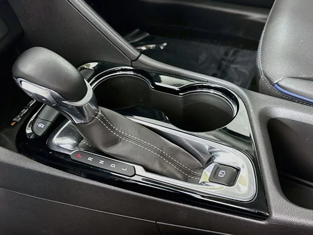 Used 2025 Blue Buick Sport Touring image 17