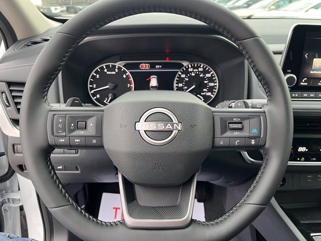 2026 Nissan Rogue SV - Photo 11