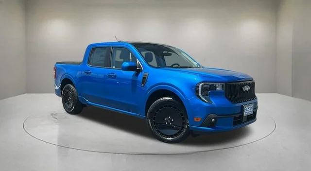 2025 Ford Maverick Lobo™