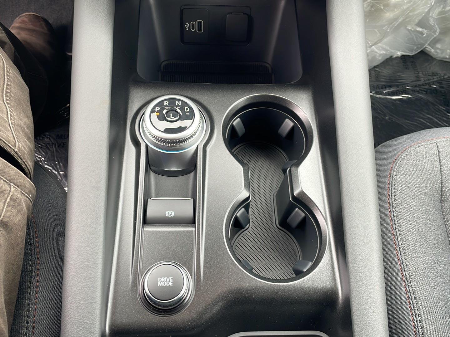 New 2026 Vapor Blue Metallic Ford Active image 20