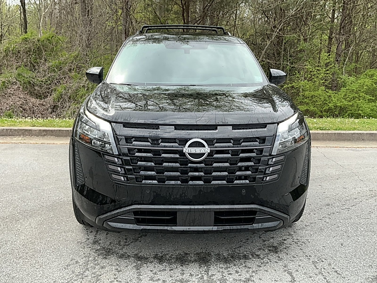 New 2026 Super Black Nissan SV image 17