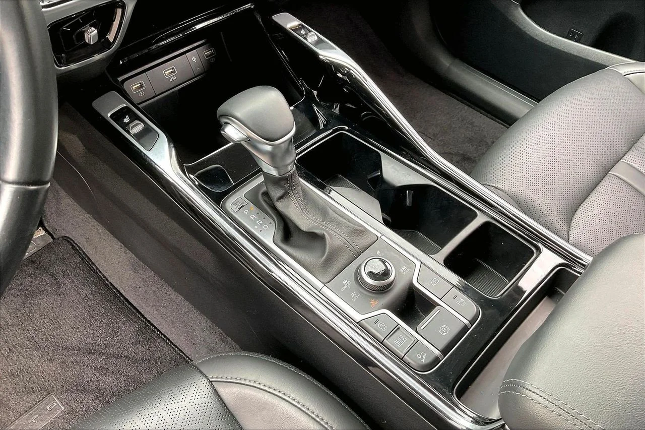 Used 2023 Gray Kia SX image 34