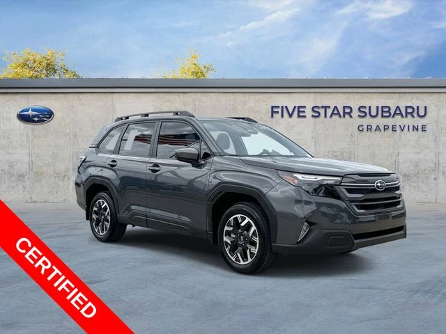 2025 Subaru Forester Premium's photo