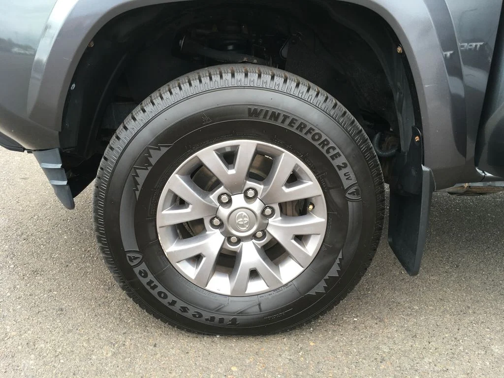 2019 Toyota Tacoma SR5 - Photo 38