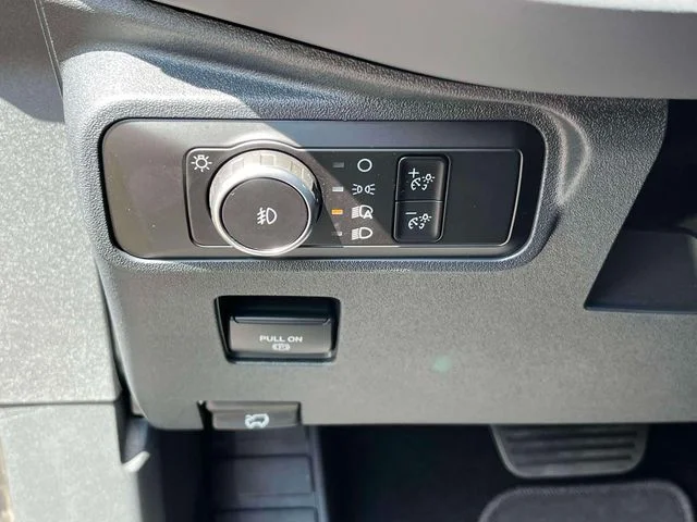 New 2026 Marsh Gray Ford Outer Banks® image 25