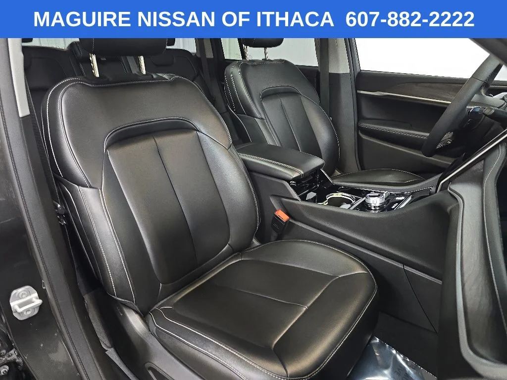 Used 2023 Brown Jeep 4xe image 15