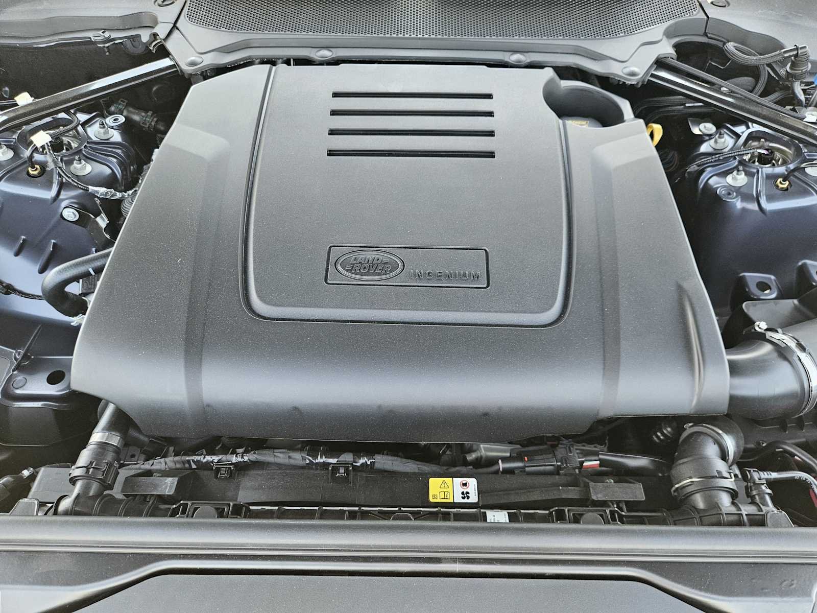 New 2026 Varesine Blue LAND ROVER Dynamic SE image 32