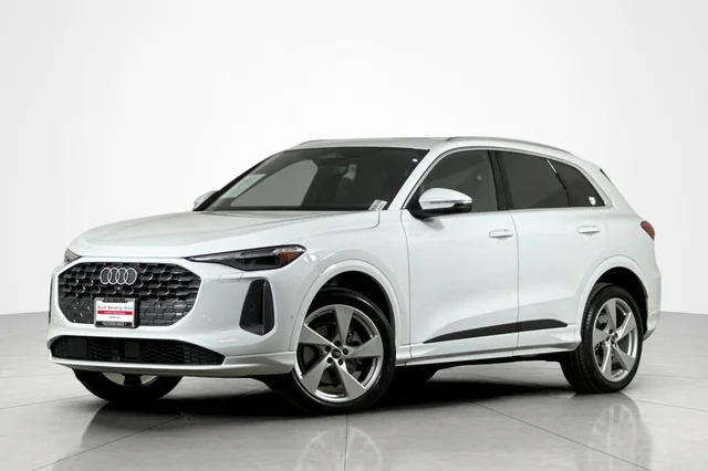 2025 Audi Q5 Premium Plus 2.0 TFSI quattro