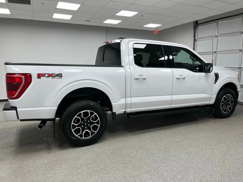 Used 2023 White Ford XLT image 11