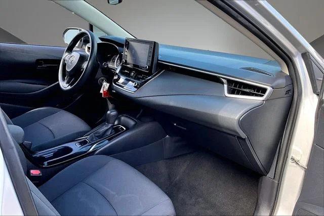Used 2022 Silver Toyota LE image 25