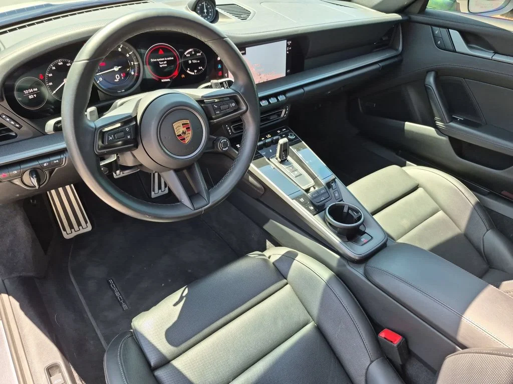 Used 2024  Porsche  image 24