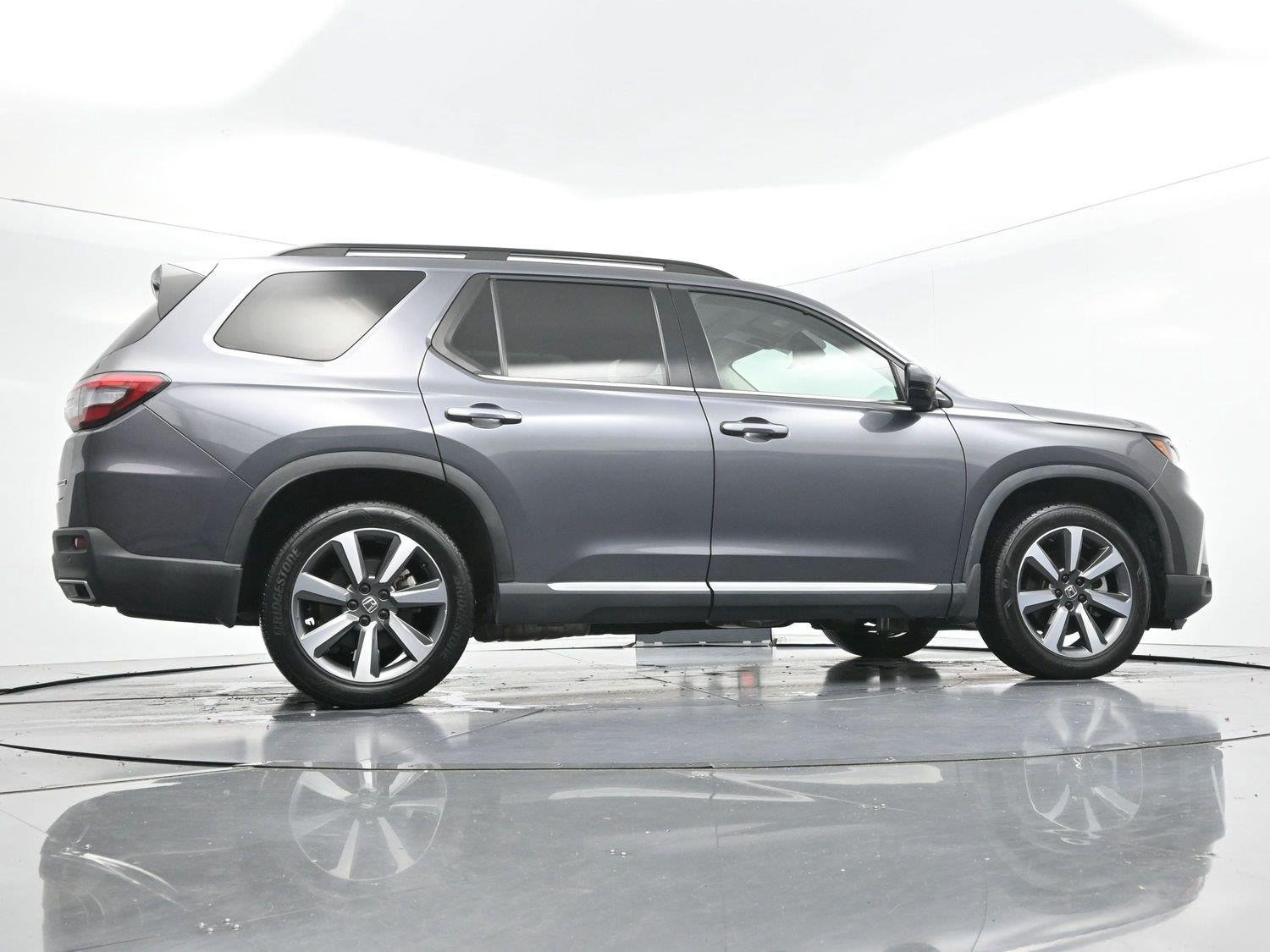 Used 2024 Gray Honda Touring image 56