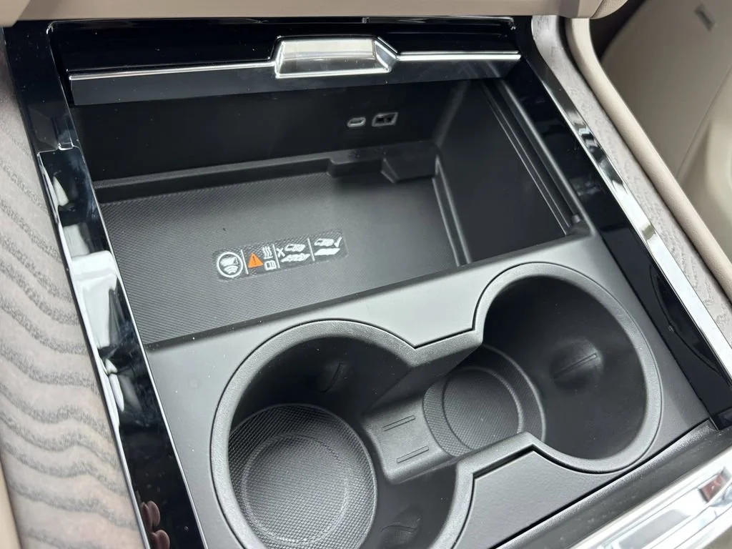 New 2026 Glacier White Tricoat GMC Denali image 25